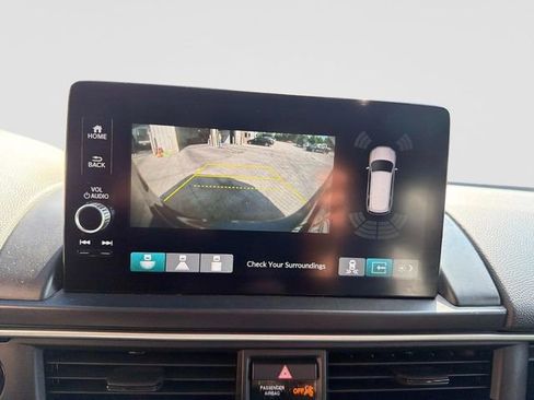 Used 2025 Honda Pilot Touring image 28