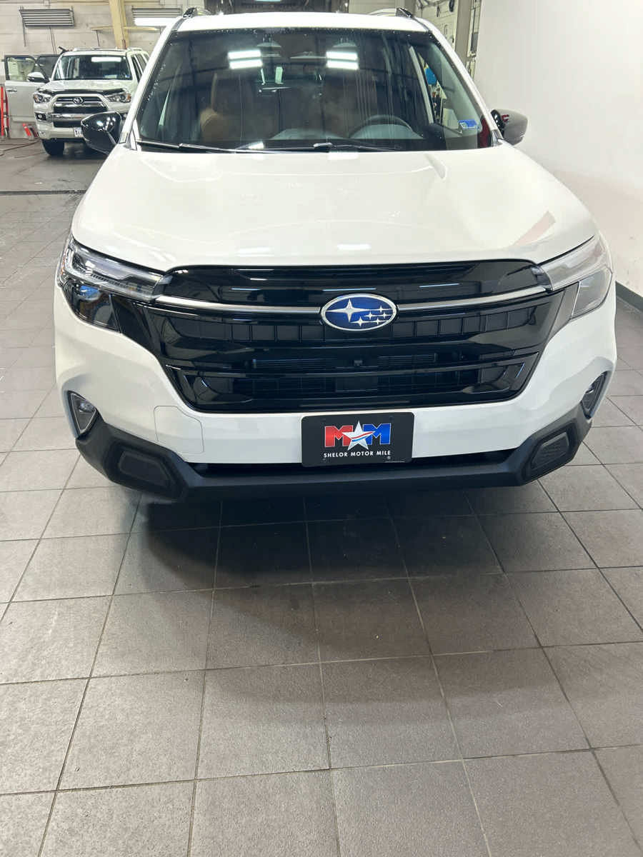 New 2026 Subaru Forester Touring AWD/4WD image 3