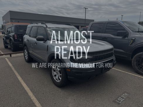 Used 2022 Ford Bronco Sport AWD/4WD image 5