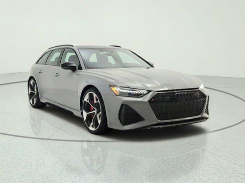 Used 2024 Audi RS 6 performance AWD/4WD image 3