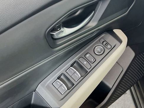 Used 2024 Honda Accord EX image 15