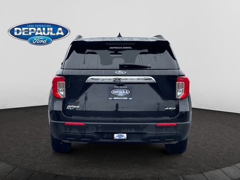 Certified 2022 Ford Explorer XLT w/ Class IV Trailer Tow Package image 5