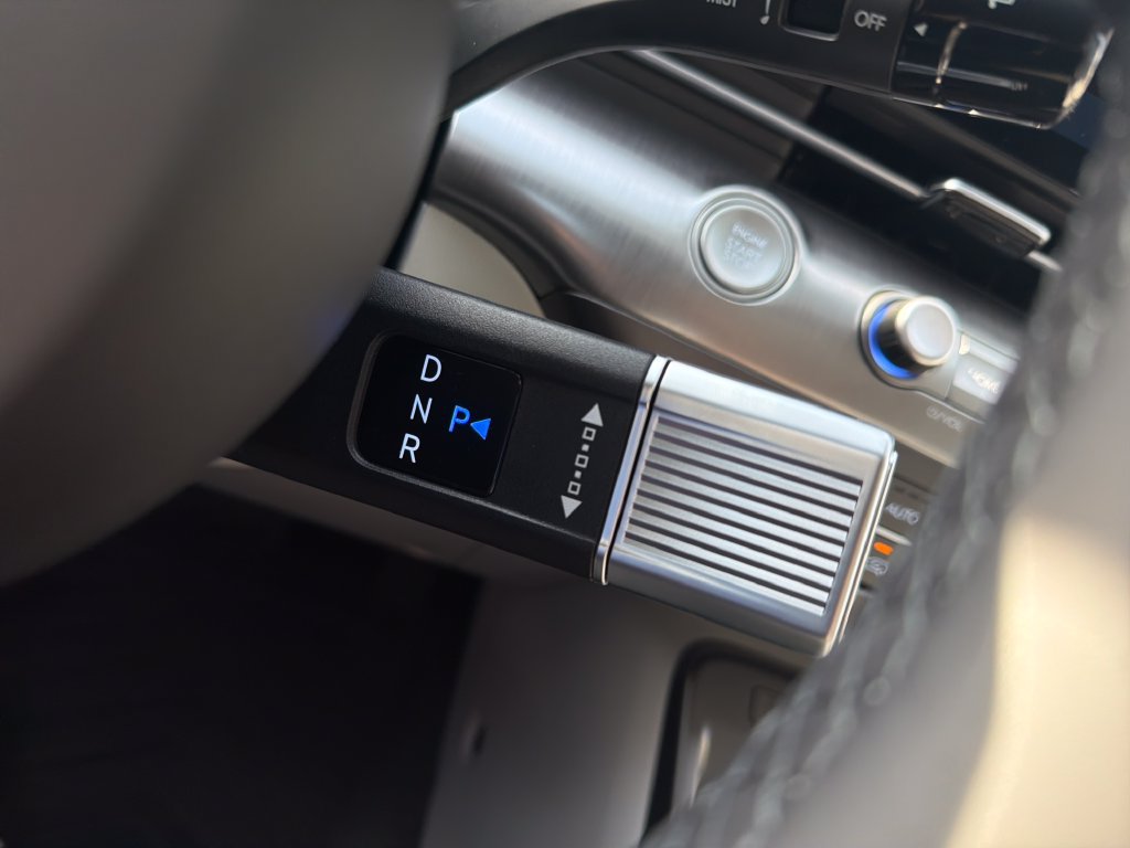 New 2027 Hyundai Kona Limited AWD/4WD image 32