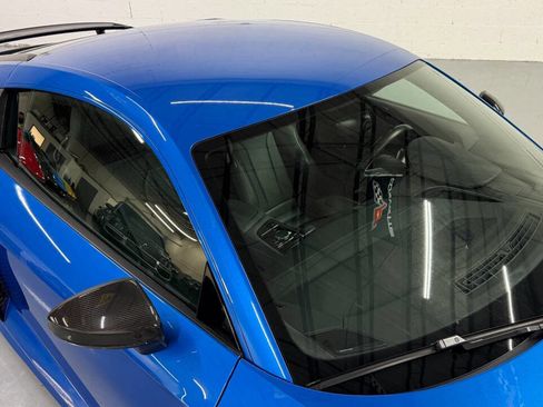 Used 2017 Audi R8 V10 plus w/ Full Leather Package image 6