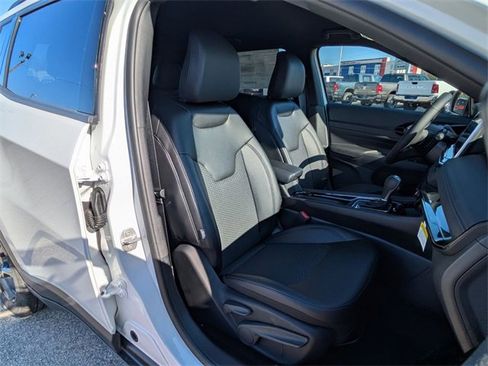 New 2026 Jeep Compass Latitude image 30