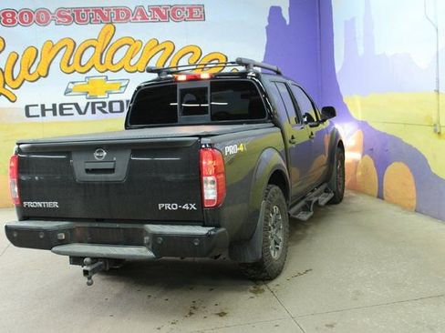Used 2014 Nissan Frontier PRO-4X w/ Pro-4x Luxury Package image 8
