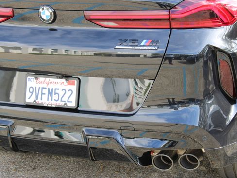 Used 2026 BMW X6 M Competition w/ Executive Package image 17