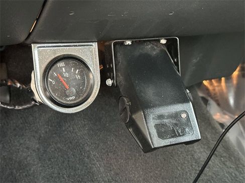 Used 2002 Chevrolet Silverado 3500 LS w/ Electrical Convenience Pkg image 31