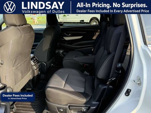 Used 2020 Subaru Ascent Premium w/ Convenience Package AWD/4WD image 15