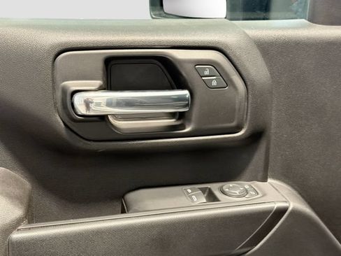 Used 2022 GMC Sierra 2500 Pro w/ Convenience Package AWD/4WD image 15
