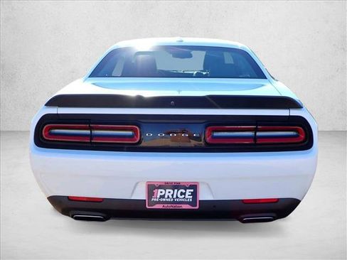 Used 2018 Dodge Challenger SXT Plus image 3