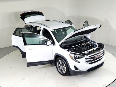 Used 2021 GMC Terrain SLT image 47