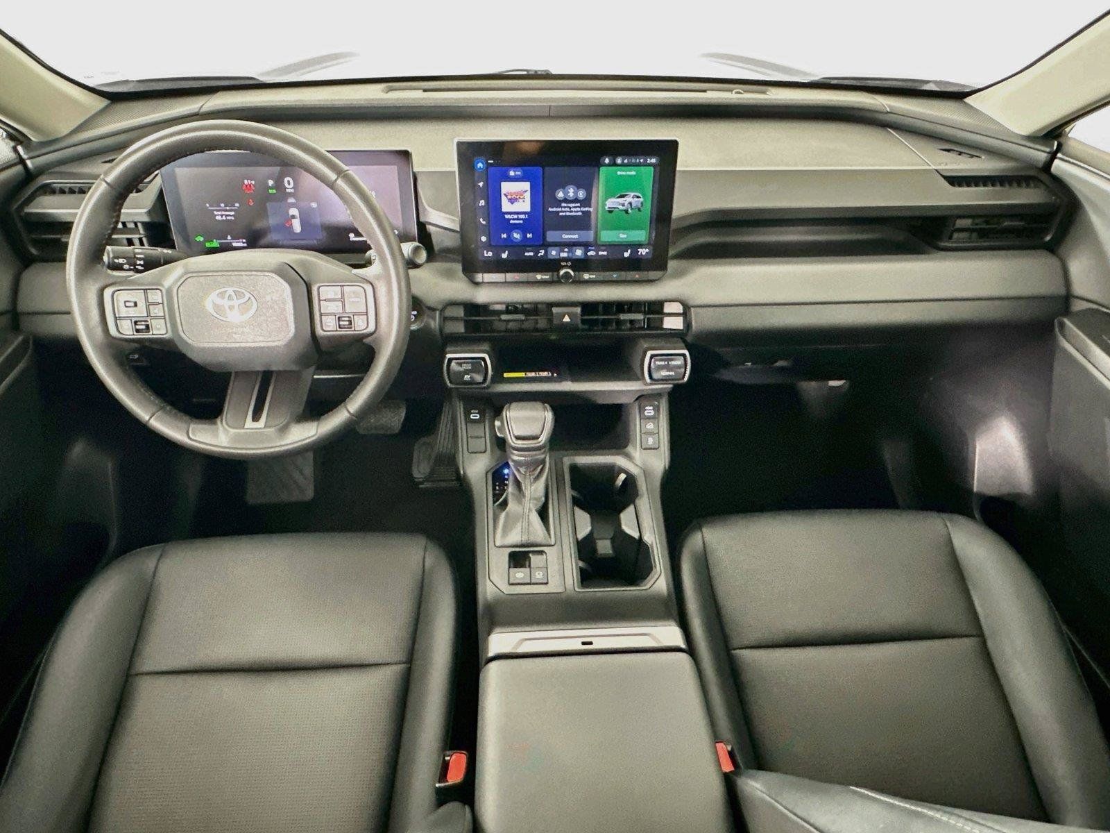 Used 2026 Toyota RAV4 XLE Premium AWD/4WD image 30