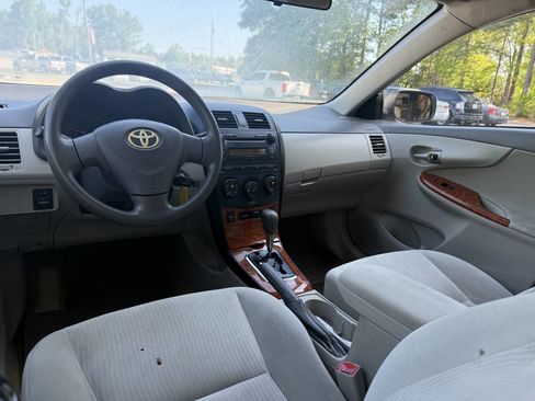 Used 2009 Toyota Corolla XLE image 18
