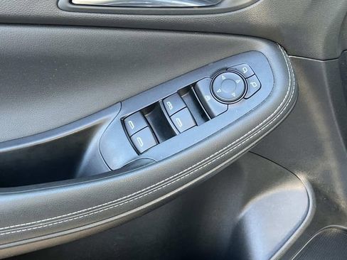 Certified 2023 Buick Encore GX Select image 16