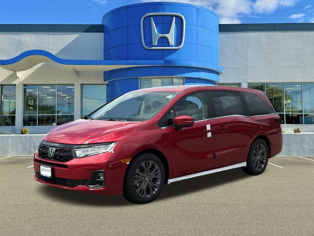 New 2026 Honda Odyssey Touring image 3