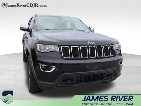 Used 2020 Jeep Grand Cherokee Laredo w/ Quick Order Package 2BN North AWD/4WD image 12
