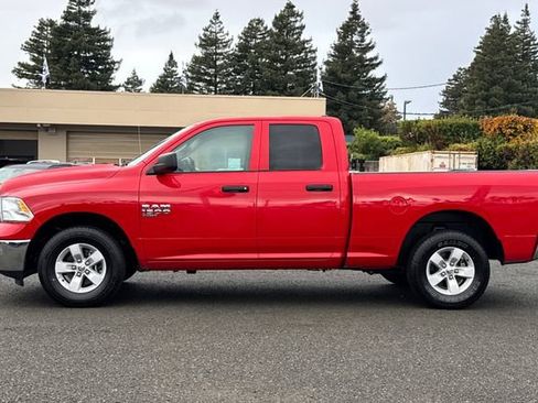 Used 2024 RAM 1500 Classic SLT image 7