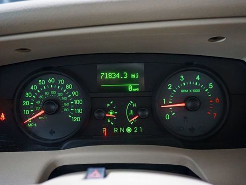 Used 2006 Mercury Grand Marquis LS image 27