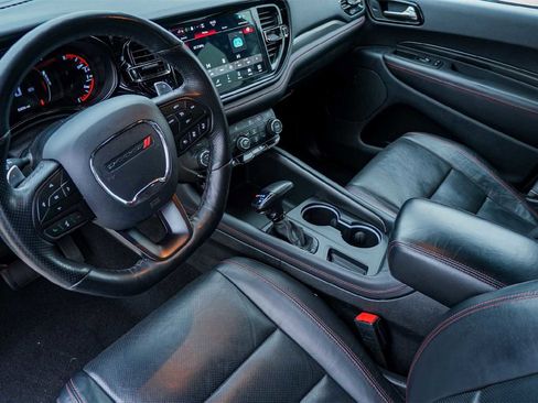 Used 2024 Dodge Durango GT image 2
