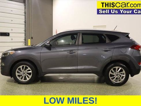 Used 2017 Hyundai Tucson SE w/ SE Popular Package 02 FWD image 5
