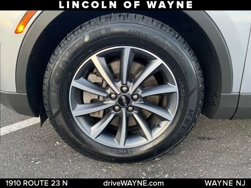 Certified 2022 Lincoln Nautilus AWD image 25