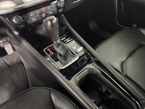 Used 2024 Jeep Compass Limited AWD/4WD image 19