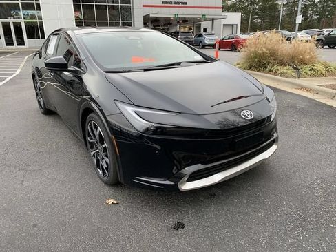 New 2026 Toyota Prius Plug-In Hybrid FWD image 2