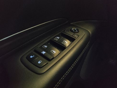 Used 2021 Dodge Durango SXT RWD image 27