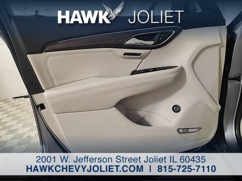 Used 2022 Buick Envision Avenir w/ Technology Package II FWD image 20