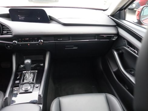 Used 2025 MAZDA MAZDA3 s FWD image 13