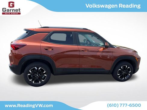 Used 2021 Chevrolet TrailBlazer LT w/ Convenience Package AWD/4WD image 6