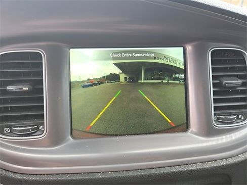 Used 2023 Dodge Charger SXT image 17