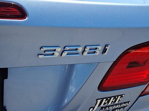 Used 2009 BMW 328i Convertible RWD image 36