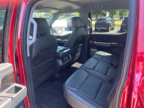 Used 2022 Ford F150 Lariat w/ Equipment Group 502A High AWD/4WD image 9
