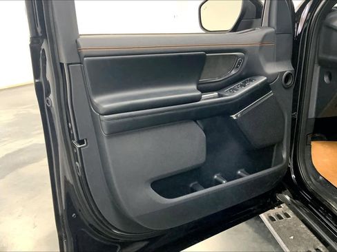 New 2026 Ford Expedition Tremor image 10