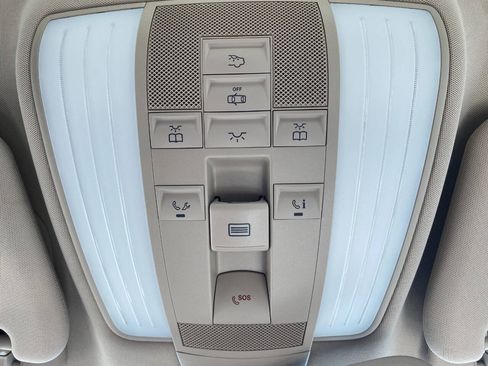 Used 2014 Mercedes-Benz E 350 4MATIC Sedan w/ Premium 1 Package image 22