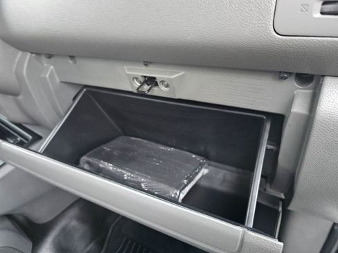 Used 2019 Nissan NV 3500 SL w/ Navigation Package image 15