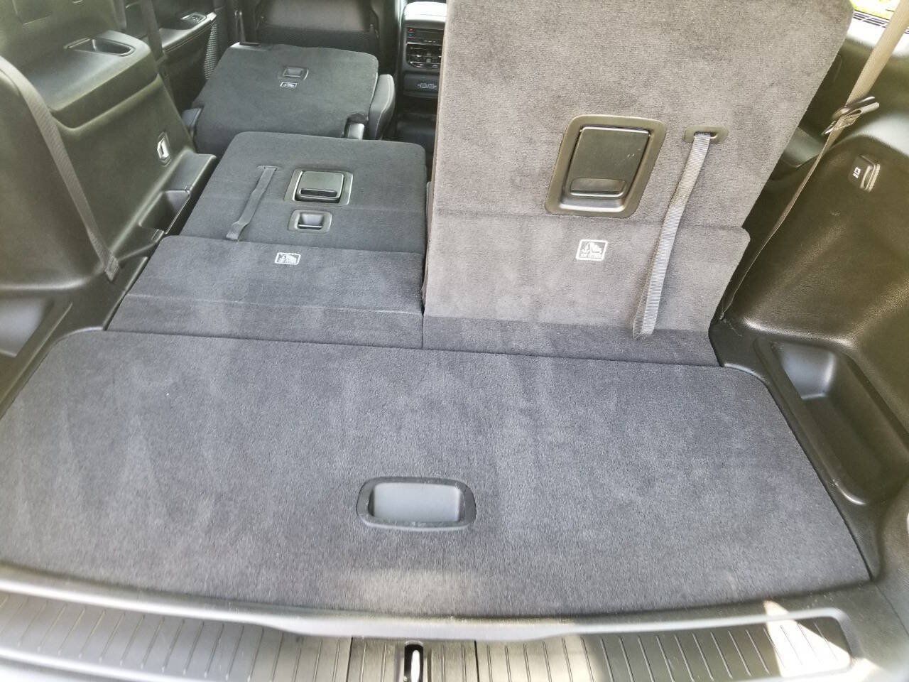 Certified 2025 Jeep Grand Cherokee L Laredo w/ Trailer Tow Package AWD/4WD image 20