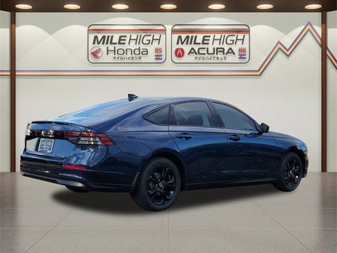 New 2025 Honda Accord SE image 5
