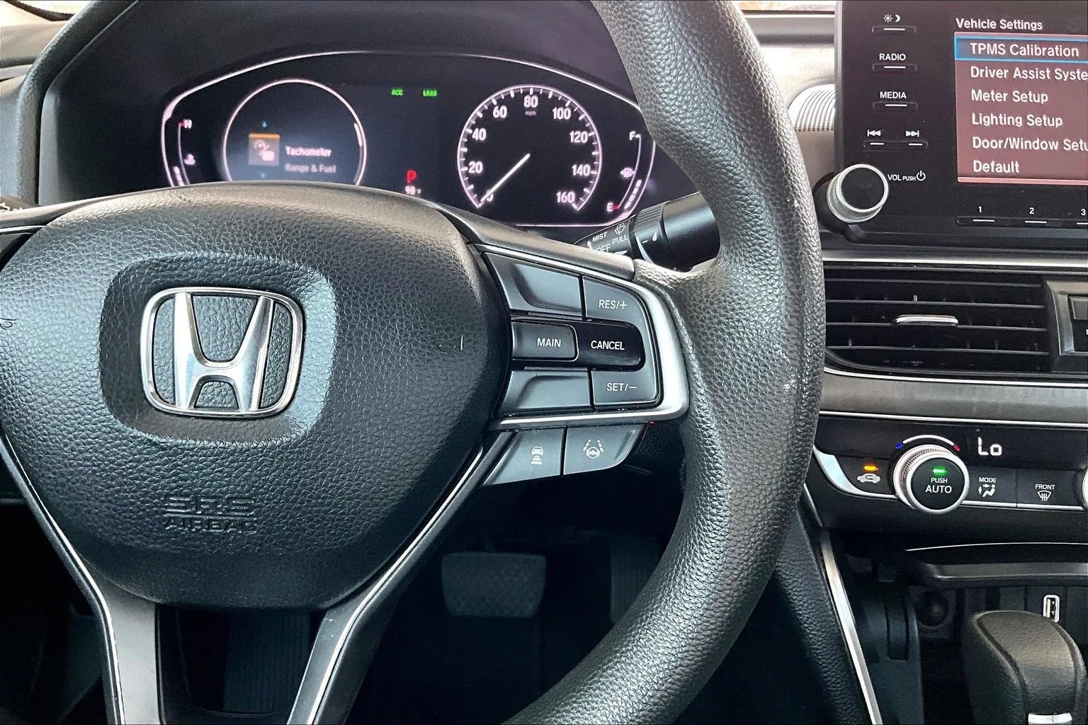 Used 2018 Honda Accord LX image 11