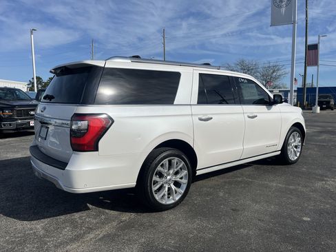 Used 2019 Ford Expedition Max Platinum image 2