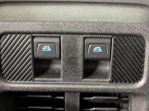 New 2025 Ford Bronco Badlands image 22