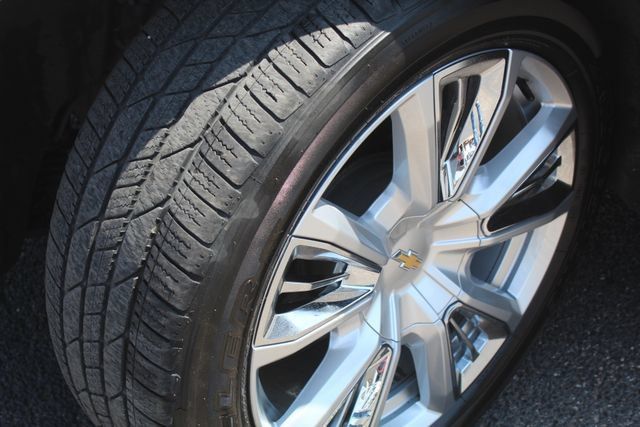 Certified 2023 Chevrolet Tahoe High Country AWD/4WD image 14