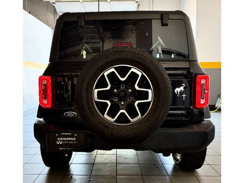 Used 2022 Ford Bronco Outer Banks AWD/4WD image 9