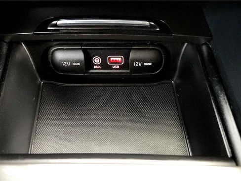 Used 2018 Kia Optima S image 34