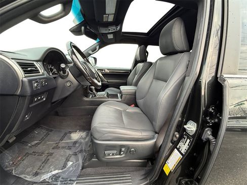Used 2022 Lexus GX 460 Premium image 9