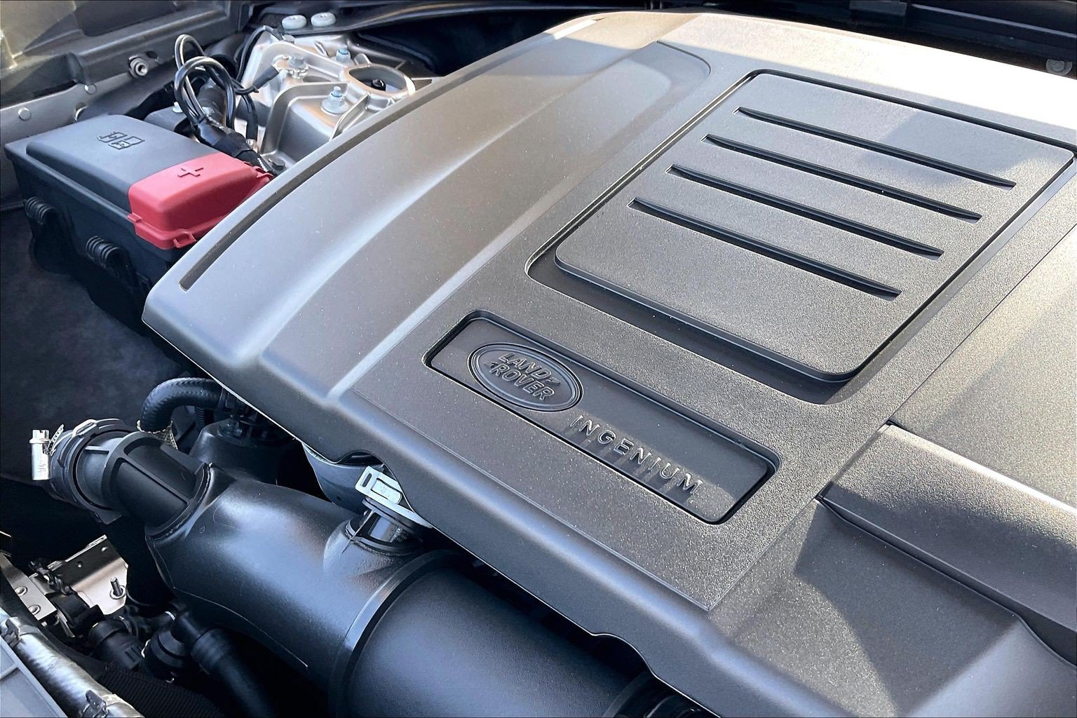 New 2026 Land Rover Range Rover Velar S AWD/4WD image 19