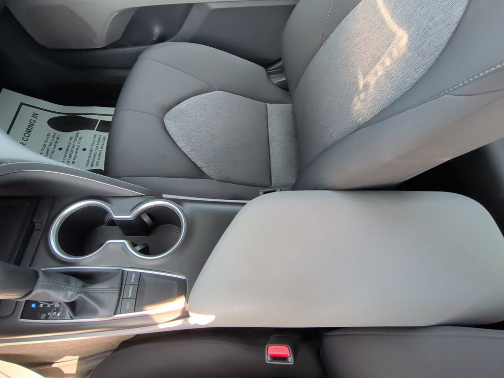 Used 2024 Toyota Camry LE FWD image 21