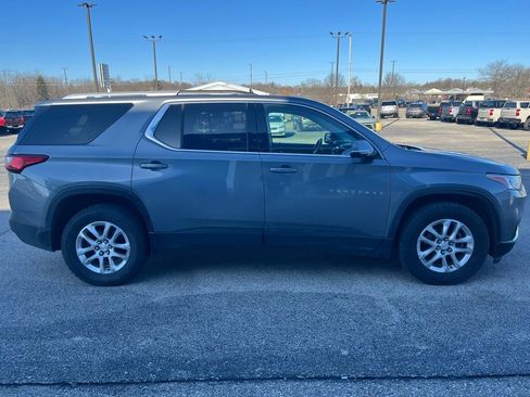 Used 2018 Chevrolet Traverse LT image 4